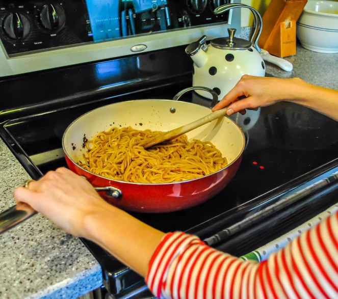 Lemon Garlic Pasta- My Favorite Dish Right Now