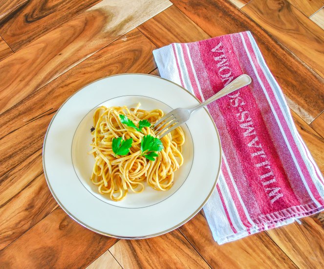 Lemon Garlic Pasta- My Favorite Dish Right Now