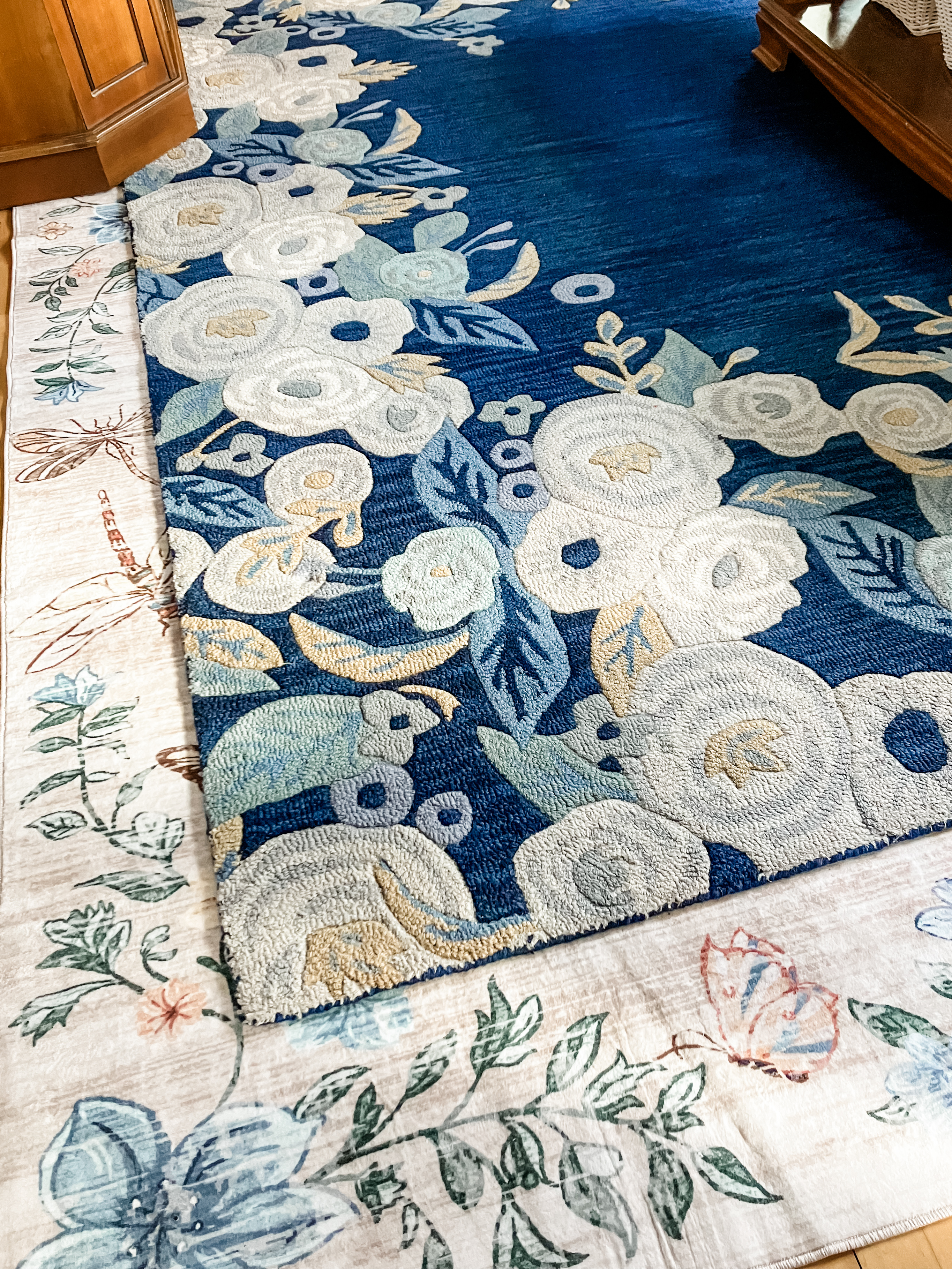 Linger Rug The Art of Layering Rugs – Modest Petite Daily